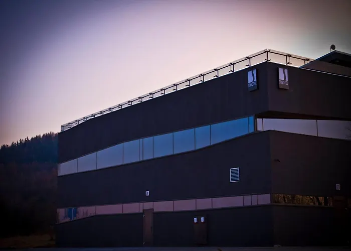 Klimatyzowany Sobotel & Hotel